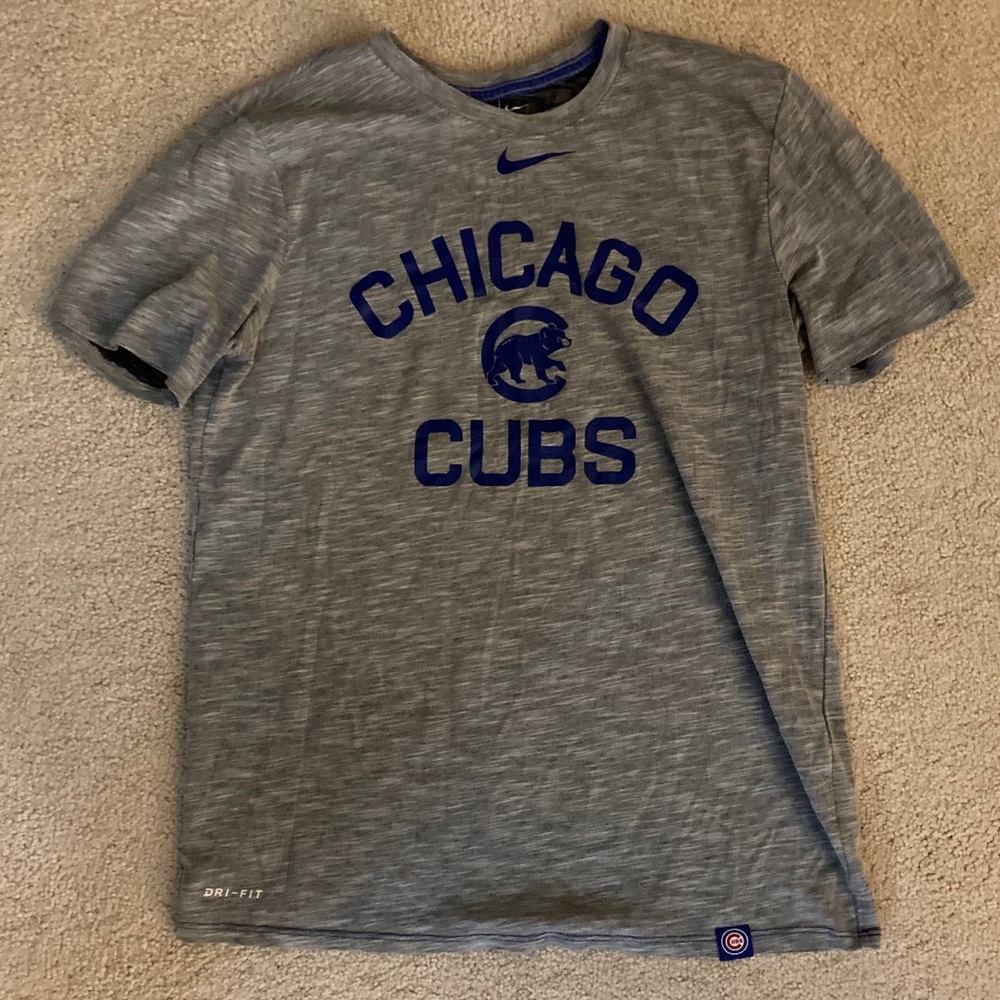 Nike Chicago Cubs Shirt